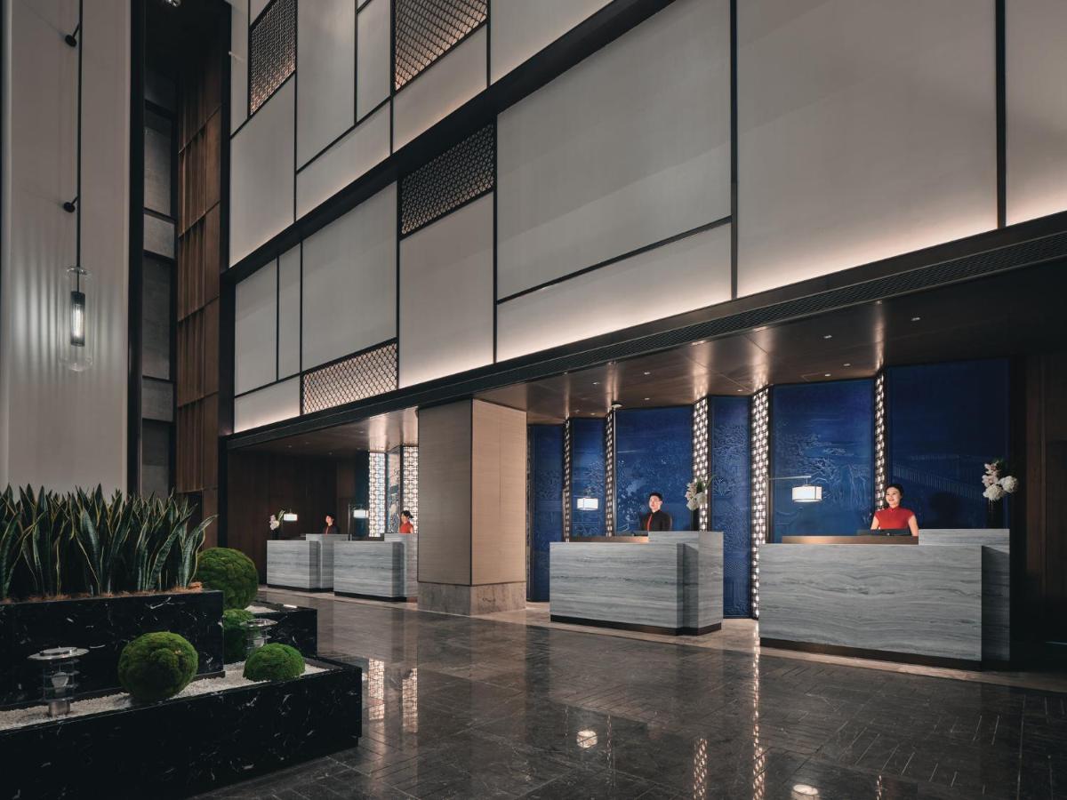 Hualuxe Kunshan Huaqiao By Ihg - F1 Racing Preferred Hotel Exterior foto